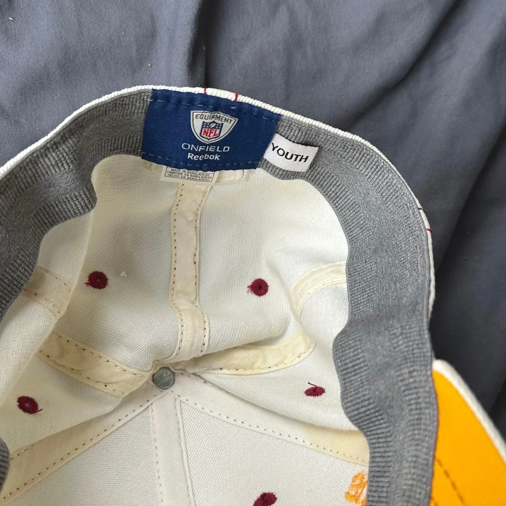 Vintage Reebok Washington Redskins NFL Hat Youth Cream Burgundy Embroidered Cap